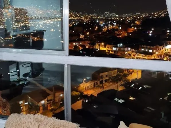 Apartamento Vistas Lindas Cerca Centro