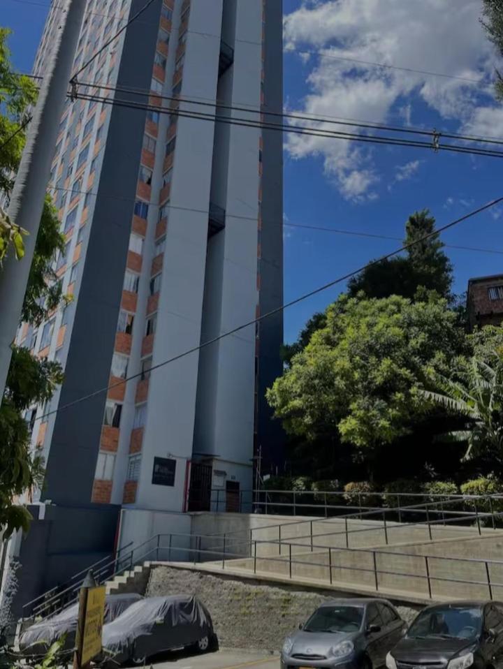 Apartment Vistas Lindas Cerca Centro Medellin